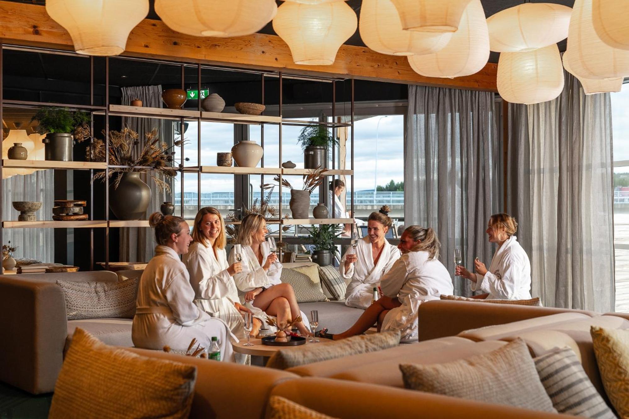Hotell Lappland Lycksele Zewnętrze zdjęcie